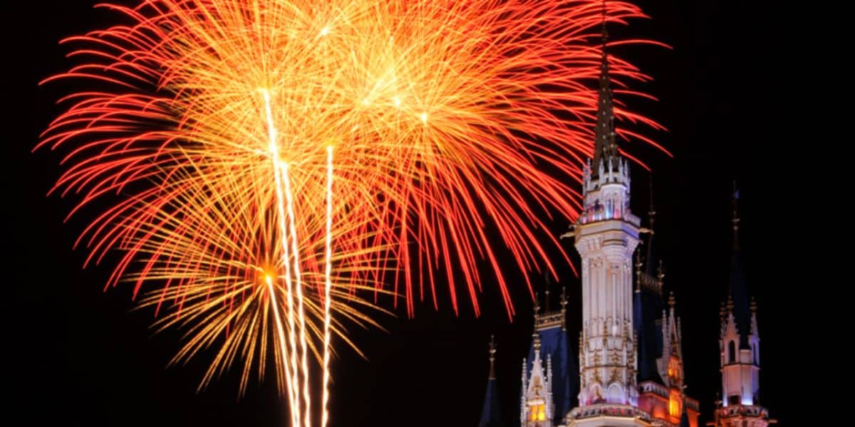 Fireworks of Tokyo Disneyland's Cinderella Castle