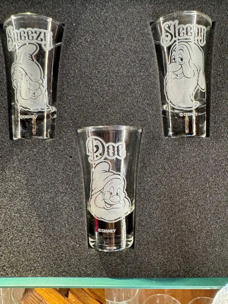 Seven Dwarfs Collectors Set of Glasses