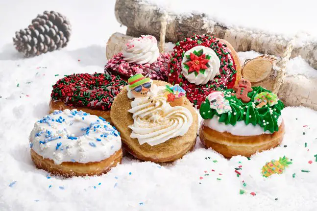 2024-disney-eats-wdw-holidays-foodie-guide-Everglazed_ChristmasDonuts_Group_Hero-647x431