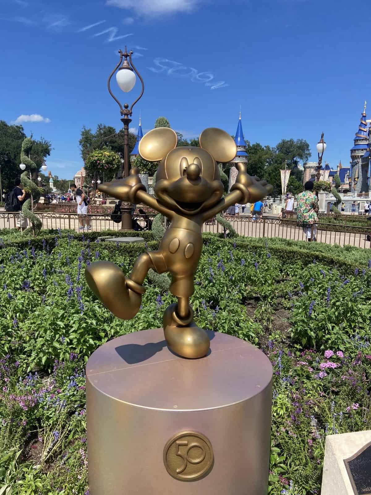 mickey 50th statue