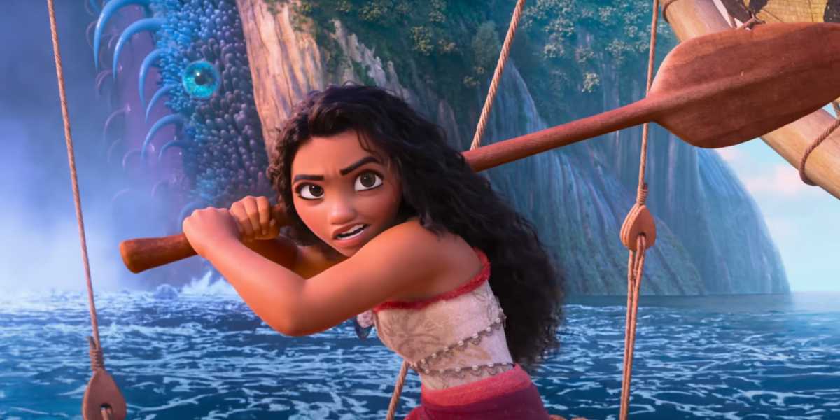 Moana wielding an oar