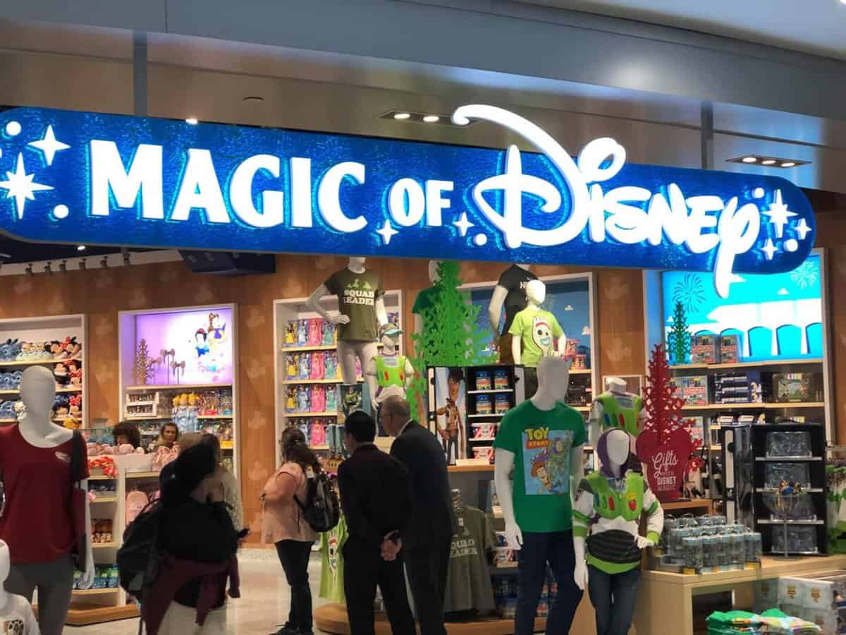 Entrance Magic of Disney MCO