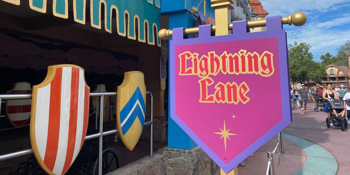 Lightning Lane sign at Peter Pan's Flight