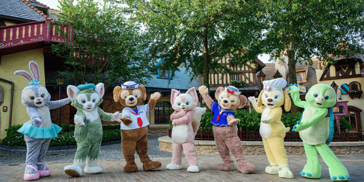 Duffy and all his friends posing as Cosplay Characters in Tokyo Disney