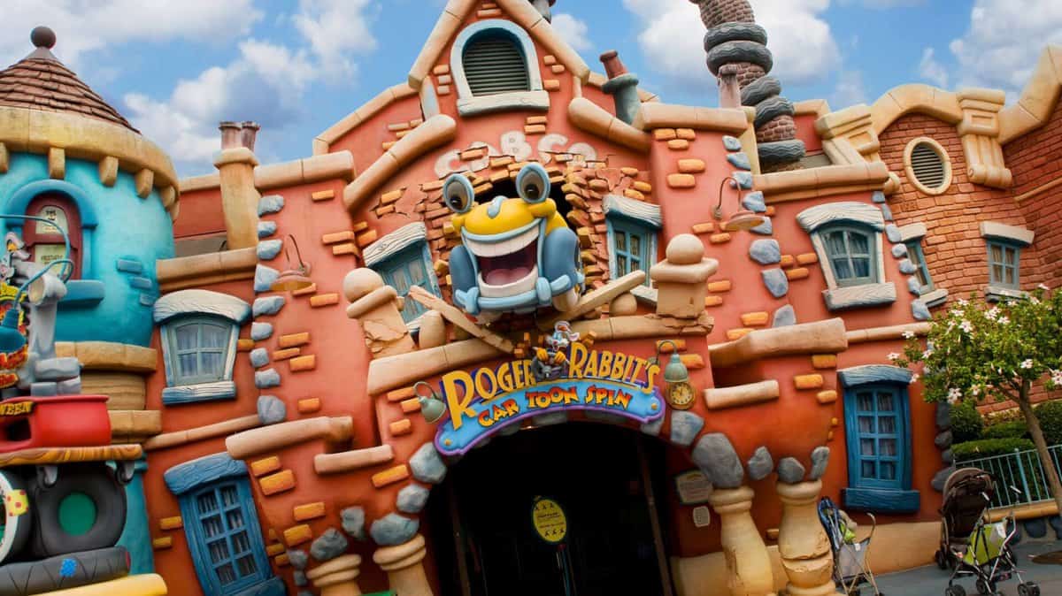 Roger Rabbit's Car Toon Spin entrance