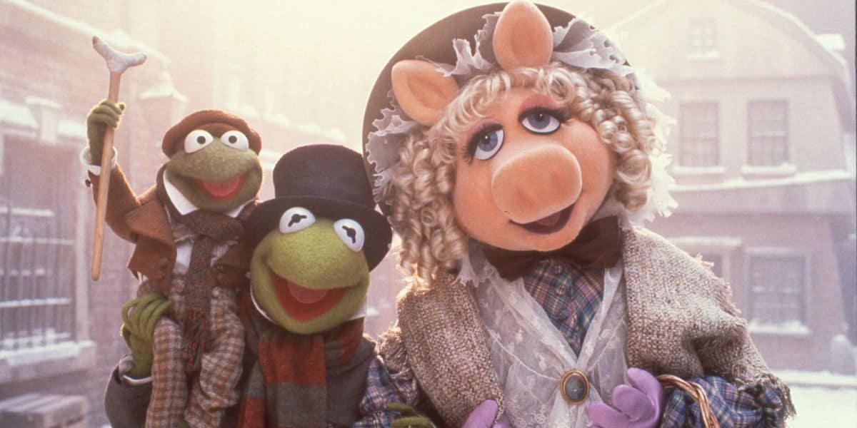 Kermit the Frog AKA Bob Cratchit, Miss Piggy AKA Emily Cratchit, and Tiny Tim in 'The Muppet Christmas Carol'