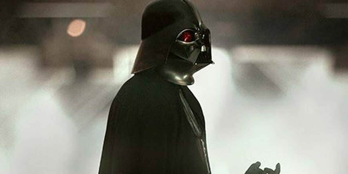 Darth Vader force choking Director Krennic in 'Rogue One'