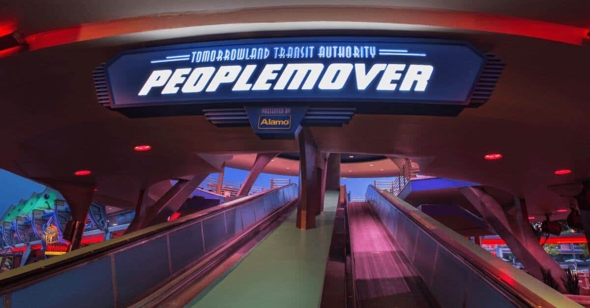 tomorrowland peoplemover entrance