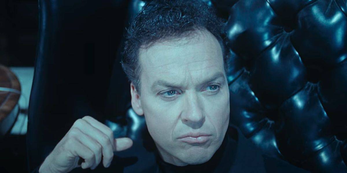 Michael Keaton as Bruce Wayne waiting for the Bat-signal in 'Batman Returns'