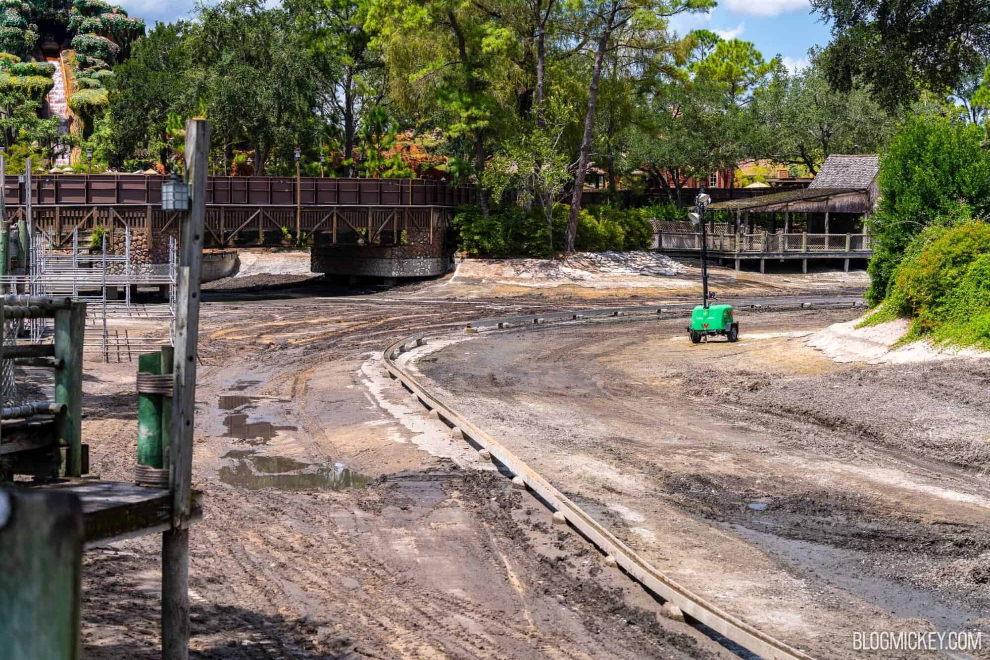 Drained Rivers of America with exposed ride track